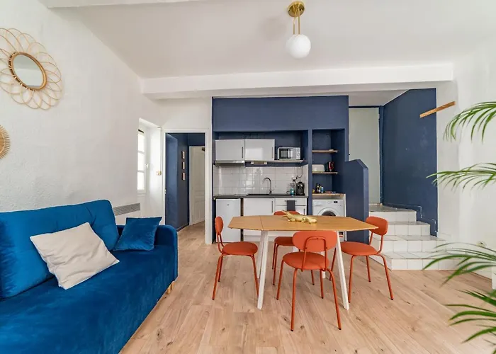 Coeur Ecusson - Entre Les Arenes Et La Maison Carree شقة نيم