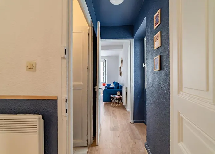 Coeur Ecusson - Entre Les Arenes Et La Maison Carree شقة نيم