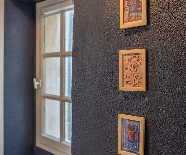 شقة Coeur Ecusson - Entre Les Arenes Et La Maison Carree نيم