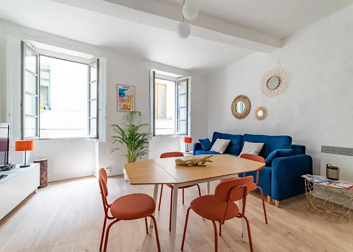 شقة Coeur Ecusson - Entre Les Arenes Et La Maison Carree *